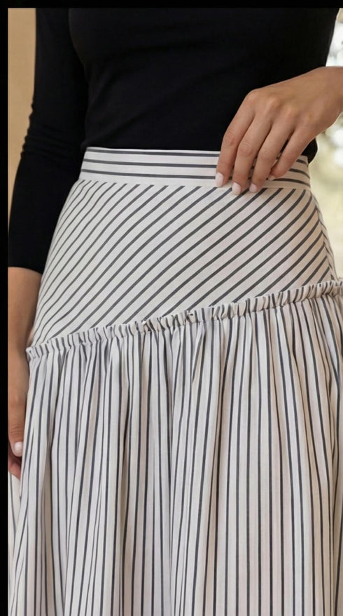 Horizon maxi skirt